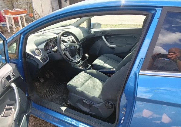 Ford Fiesta cena 4900 przebieg: 215000, rok produkcji 2010 z Gostynin małe 29